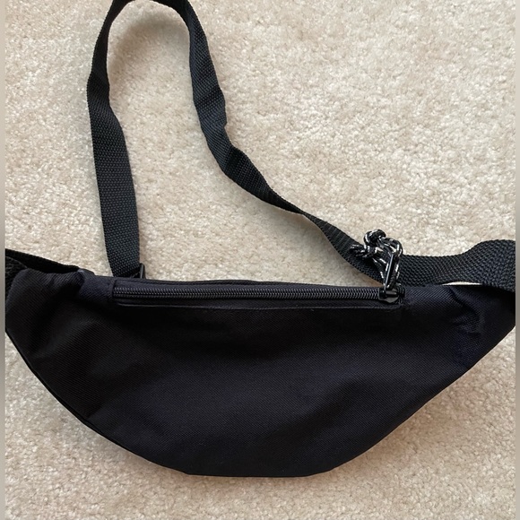 Black Fanny Bag - Crossbody Bag - Shoulder Bag… - Picture 3 of 5